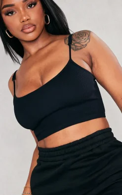 PrettyLittleThing Shape Snatched Ribbed Strappy Crop Top Black