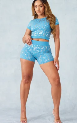 Online PrettyLittleThing Shape Printed Structured Snatched Rib T Shirt Blue