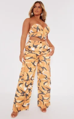 New PrettyLittleThing Shape Camo Pocket Detail Wide Leg Pants Bright Orange