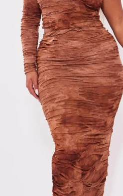 Discount PrettyLittleThing Shape Distressed Maxi Skirt Brown