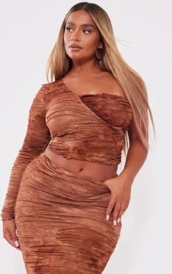 New PrettyLittleThing Shape Distressed One Shoulder Crop Top Brown