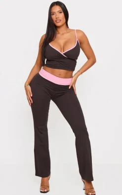 Discount PrettyLittleThing Shape Fold Over Contrast Pants Brown