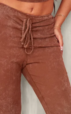 Outlet PrettyLittleThing Shape Washed Ribbed Ruched Front Flare Pants Brown