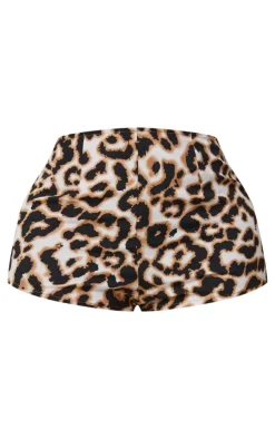 Hot PrettyLittleThing Shape Woven Leopard Print Hot Pants Brown
