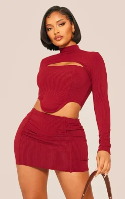 Best PrettyLittleThing Shape Rib Cut Out Crop Top Burgundy