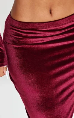 Hot PrettyLittleThing Shape Velvet Maxi Skirt Burgundy