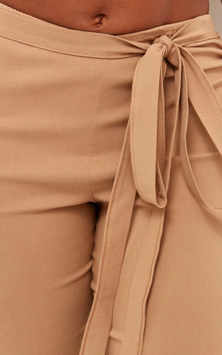 New PrettyLittleThing Shape Stretch Woven Ring Detail Flare Pants Camel