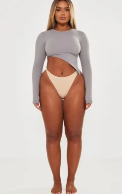 PrettyLittleThing Snatched*Shape Sculpted Long Sleeve Asymmetric Crop Top