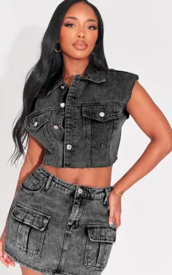 New PrettyLittleThing Shape Washed Denim Raw Hem Edge Cropped Jacket Charcoal