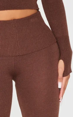 Hot PrettyLittleThing Shape Knitted Flare Pants Chocolate