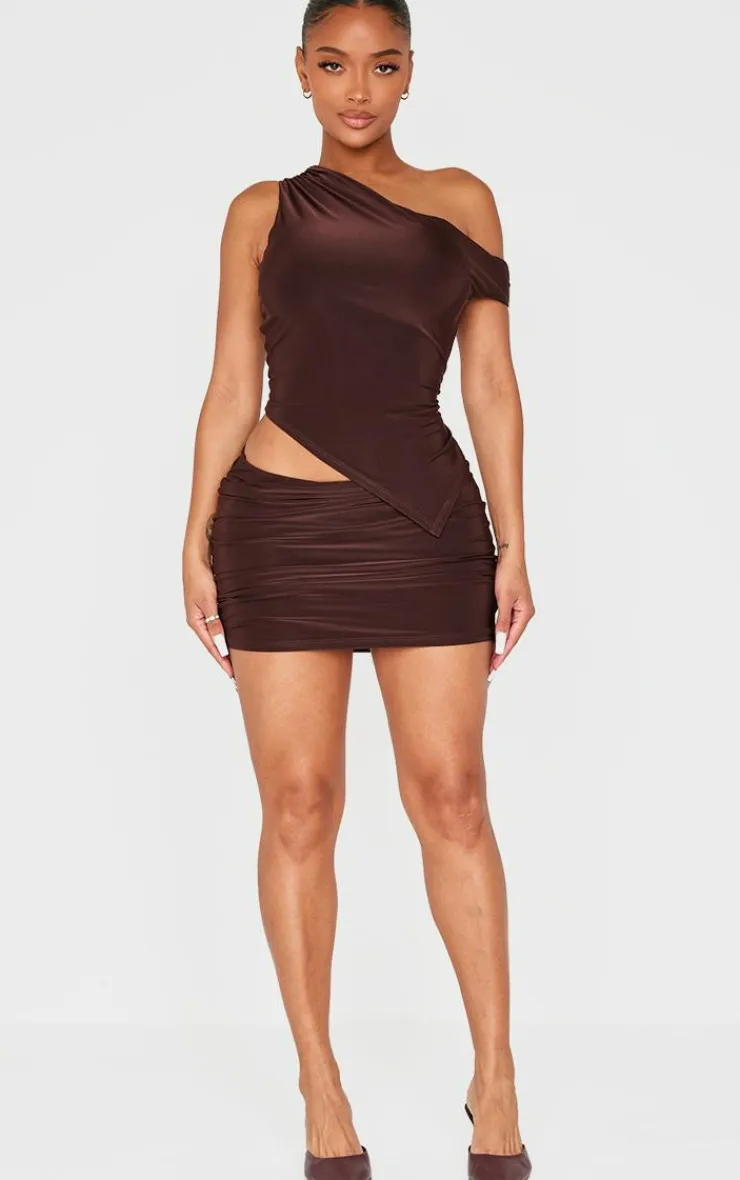 Sale PrettyLittleThing Shape Chocolate Mid Rise Bodycon Mini Skirt Chocolate.