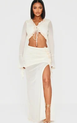 Outlet PrettyLittleThing Shape Low Rise Frill Detail Side Split Maxi Skirt Cream