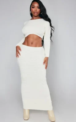 Sale PrettyLittleThing Shape Panelled Knit Crop Sweater Cream