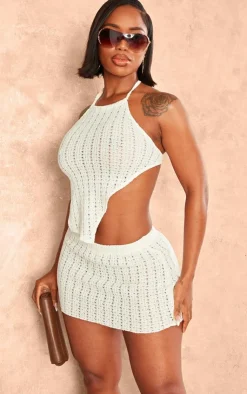 Hot PrettyLittleThing Shape Textured Halterneck Backless Top Cream
