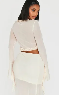 Clearance PrettyLittleThing Shape Tie Front Frill Edge Flare Sleeve Top Cream
