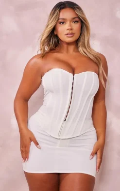 New PrettyLittleThing Shape Woven Micro Mini Skirt Cream