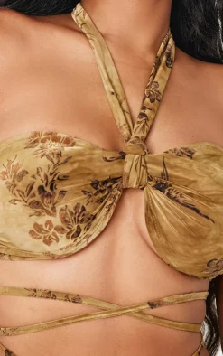 Online PrettyLittleThing Shape Devore Knot Front Bralet Green