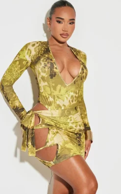 Best PrettyLittleThing Shape Animal Printed Slinky Plunge Long Sleeve Bodysuit Green