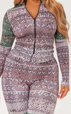Best PrettyLittleThing Shape Pixel Camo Print Branded Gym Leggings Green