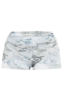 Clearance PrettyLittleThing Shape Slinky Camo Print Low Rise Hot Pants Green