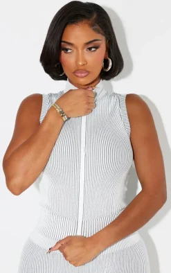 Outlet PrettyLittleThing Shape Contrast Snatched Rib Sleeveless Zip Front Top Grey
