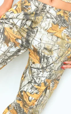 PrettyLittleThing Grey Sweatsuits*Shape Forest Camo Sweat Oversized Sweatpants