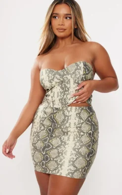 New PrettyLittleThing Shape Faux Leather Snake Print Mini Skirt Khaki