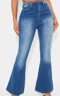 Clearance PrettyLittleThing Shape Denim Low Rise Flare Jeans Light Blue