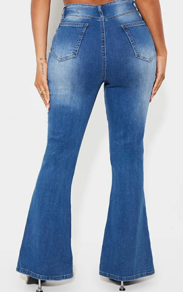 Clearance PrettyLittleThing Shape Denim Low Rise Flare Jeans Light Blue