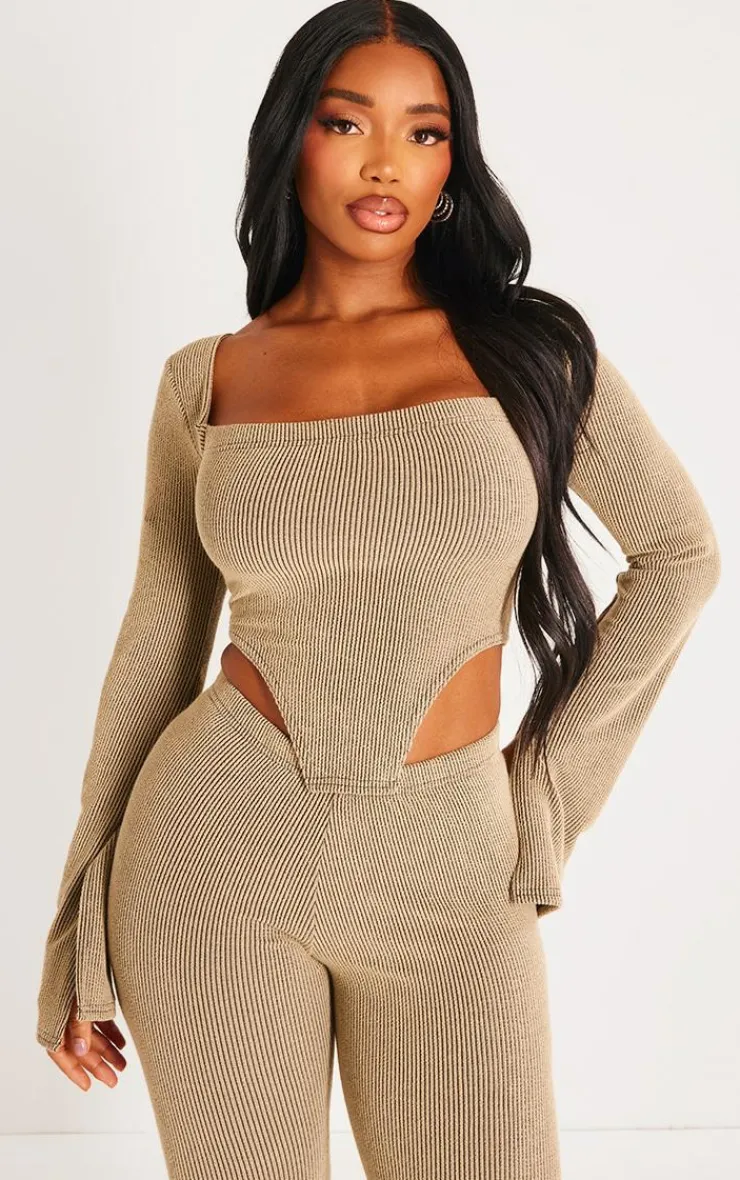 PrettyLittleThing Shape Ribbed Bardot Flare Split Sleeve Crop Top Mocha