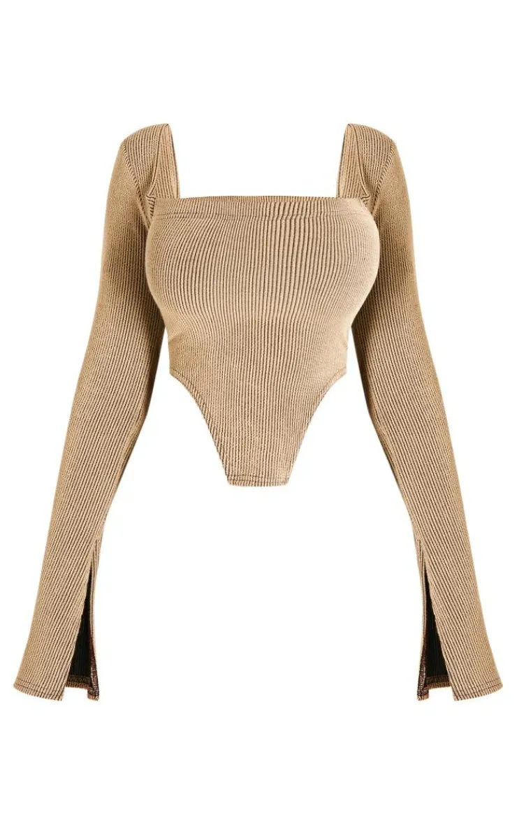 PrettyLittleThing Shape Ribbed Bardot Flare Split Sleeve Crop Top Mocha