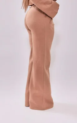 Discount PrettyLittleThing Shape Toggle Waist Wide Leg Sweatpants Mocha