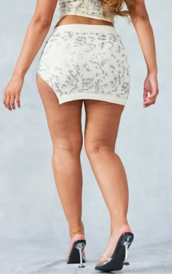 Outlet PrettyLittleThing Shape Printed Structured Snatched Rib Split Side Mini Skirt Off White
