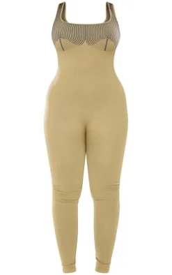 PrettyLittleThing Snatched*Shape Snatched Rib Contrast Sleeveless Jumpsuit