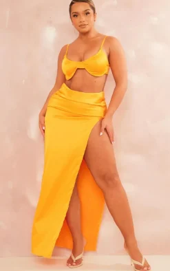 Outlet PrettyLittleThing Shape Satin Cup Detail Strappy Bralet Orange