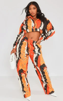 Outlet PrettyLittleThing Shape Straight Leg Camo Sweatpants Orange