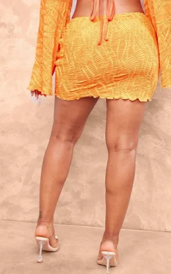New PrettyLittleThing Shape Orange Textured Basic Low Rise Mini Skirt Bright Orange