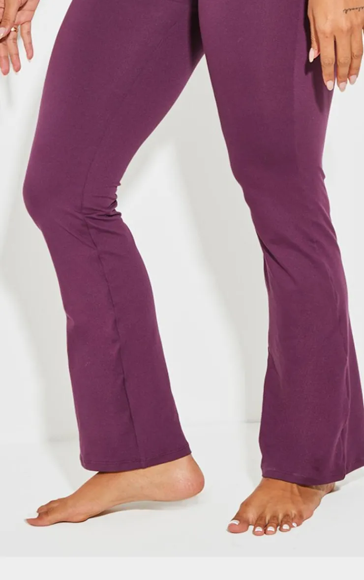 New PrettyLittleThing Shape Stretch Sculpted Foldover Waist Flare Pants Plum