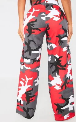 PrettyLittleThing Shape Camo Pocket Detail Wide Leg Pants Red