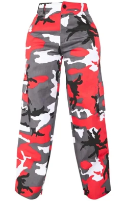 PrettyLittleThing Shape Camo Pocket Detail Wide Leg Pants Red