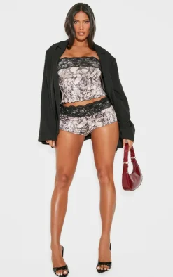 Hot PrettyLittleThing Shape Slinky Lace Trim Snake Print Hot Pants Stone