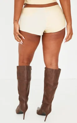 Hot PrettyLittleThing Shape Woven Low Rise Hot Pants Stone