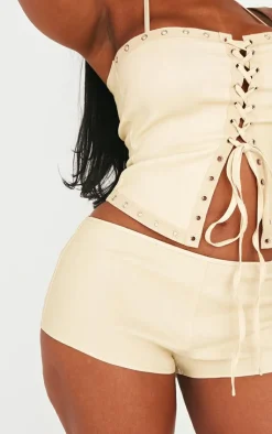 Hot PrettyLittleThing Shape Woven Low Rise Hot Pants Stone