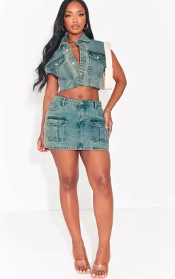 Clearance PrettyLittleThing Shape Washed Denim Raw Hem Edge Cropped Jacket Vintage Wash