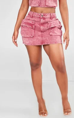 Online PrettyLittleThing Shape Denim Pocket Mini Skirt Washed Red