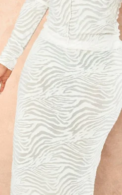 Hot PrettyLittleThing Shape Flocked Mesh Maxi Skirt White