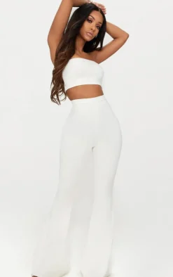 Hot PrettyLittleThing Shape Slinky Bandeau Top White