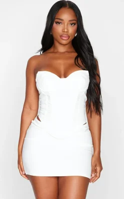 Hot PrettyLittleThing Shape Woven Mini Skirt White