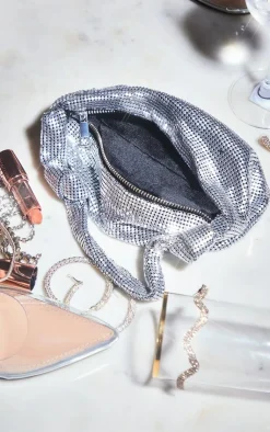 PrettyLittleThing Mini Bags*Chainmail Knot Mini Grab Bag