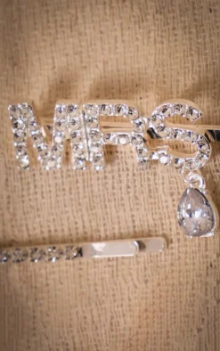 PrettyLittleThing Hair Accessories*Diamante Heart & Jewel Detail 'Mrs' Hair Slides